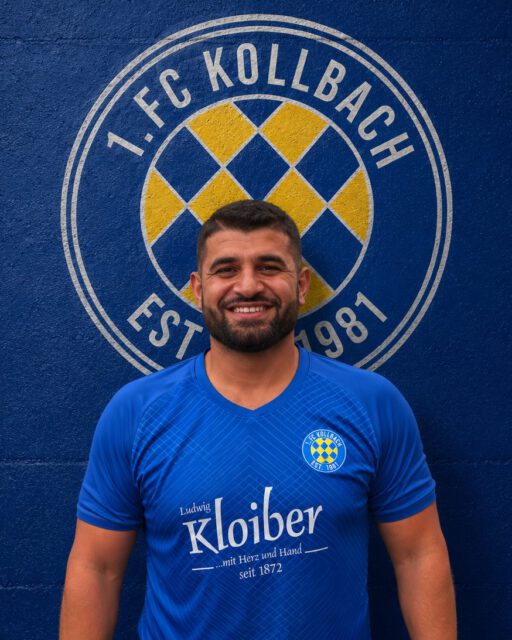 💙💛 Unser nächster Neuzugang ist da! 💛💙
Mit Oday Boshnaq dürfen wir einen weiteren Neuzugang für die kommende Saison beim 1. FC Kollbach begrüßen.
Oday wechselt vom ASV Dachau zu uns und bringt jede Menge Erfahrung mit. Als zweikampfstarker Spieler sorgt er nicht nur für Stabilität auf dem Platz, sondern bringt auch die nötige Kommunikation und Präsenz in unsere Mannschaft.
Bereits in den ersten Trainingseinheiten hat Oday gezeigt, dass er eine echte Verstärkung für unser Team ist. Umso mehr freut es uns, dass er sich für den 1. FC Kollbach entschieden hat.
Herzlich willkommen beim 1. FC Kollbach, Oday!
#ForzaKollbach #DesishoidaPlatzal 💙💛